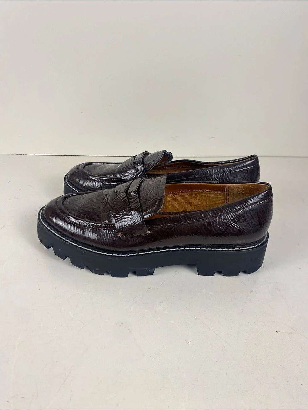 Franco Sarto Brown Lug Sole Loafers Size 7
Area Of Pealing On Insole - Picture 6 of 14